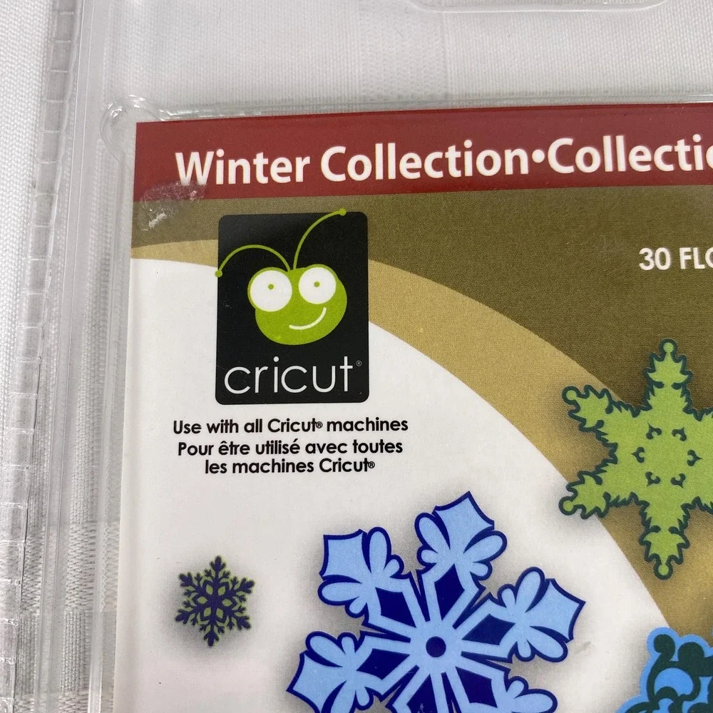 CRICUT - Limited Edition Winter Lace 30 Snowflakes - Winter Collection